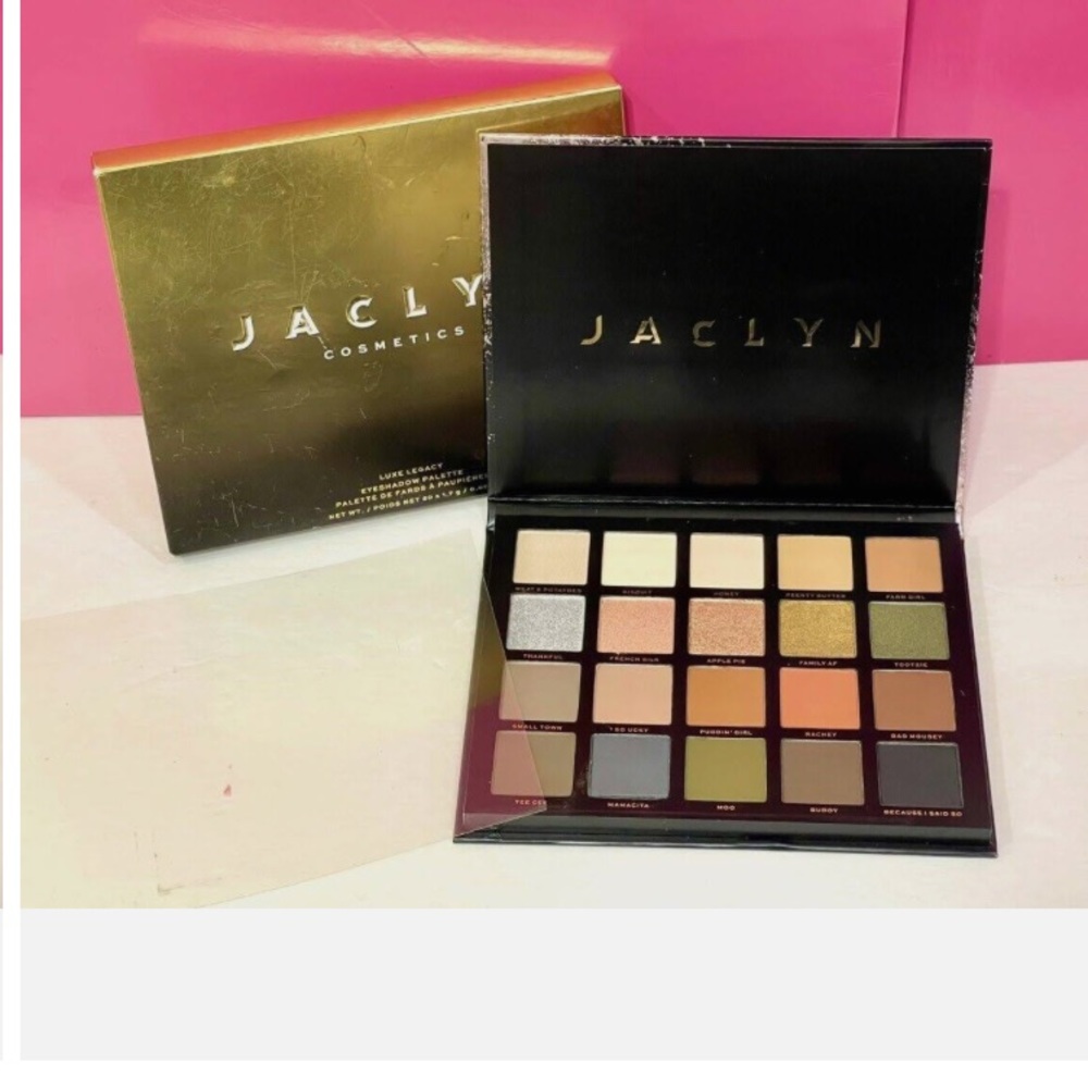Jacklyn cosmetics luxe legacy palette!
